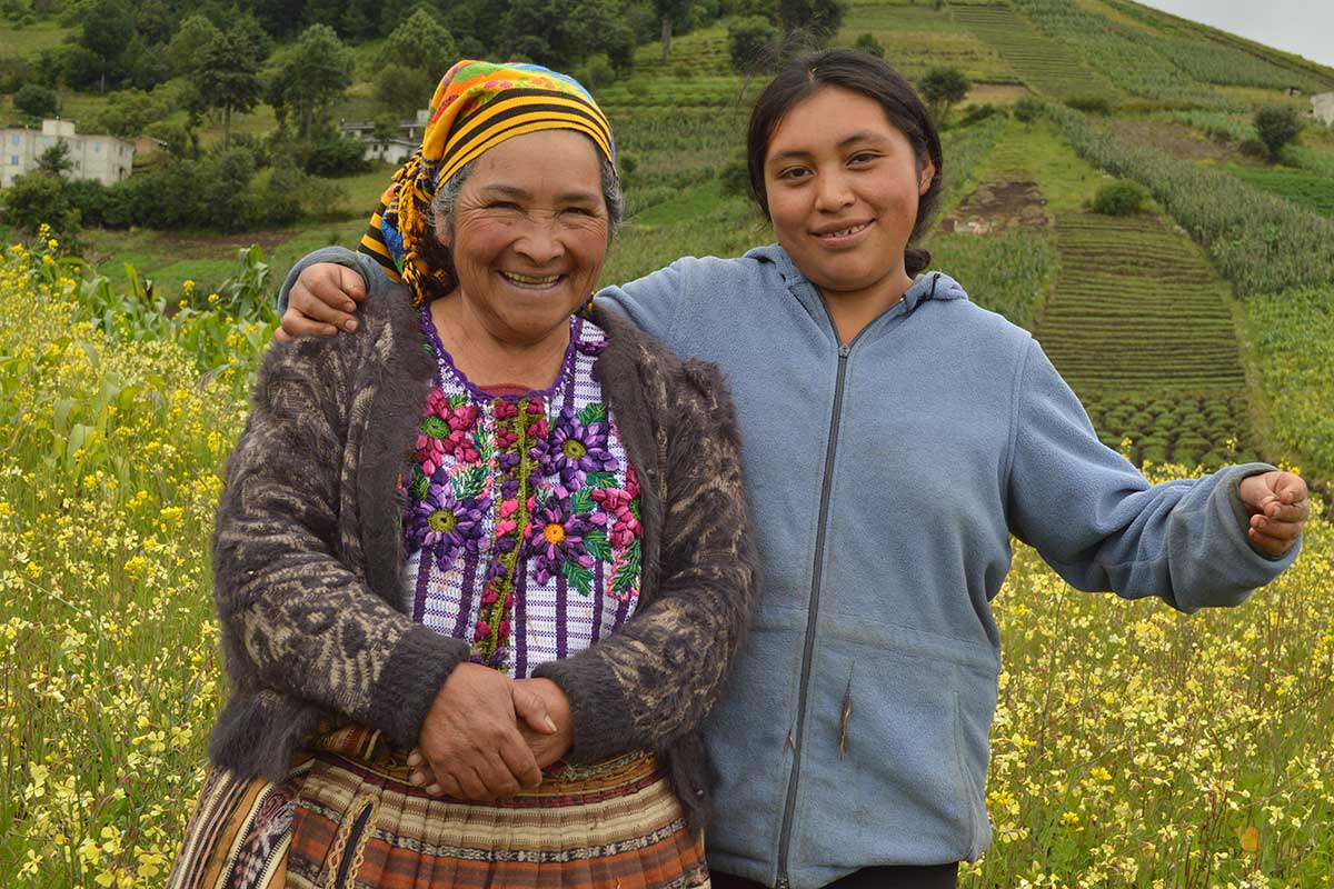 indigenous mom daughter
